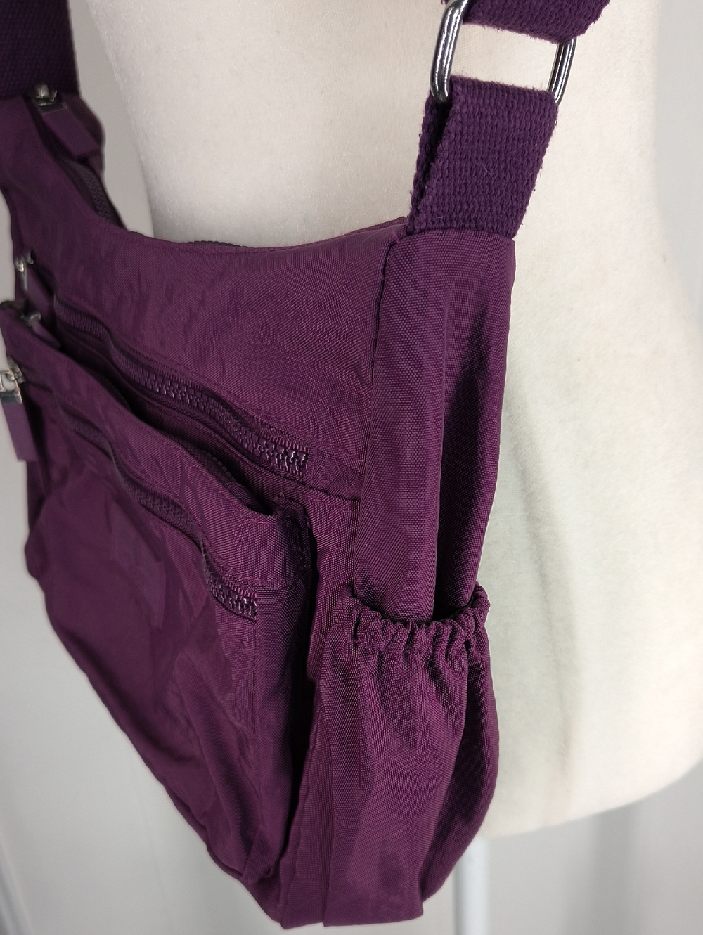 Volganik Rock Crossbody Bag - Picture 6 of 11